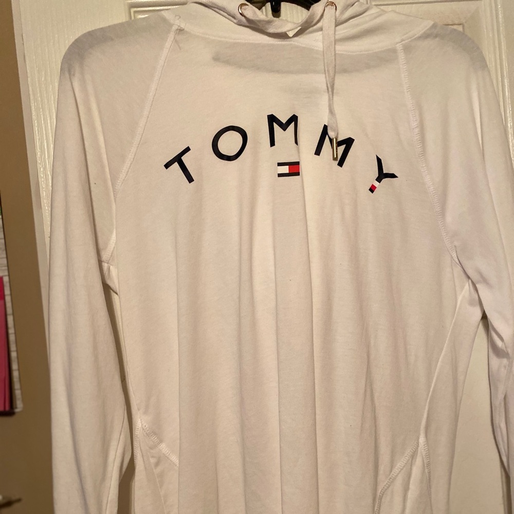 Tommy shirt